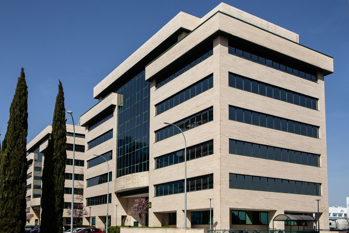 Alquiler de oficinas en Centro de Negocios Eisenhower | Avenida Sur del Aeropuerto de Barajas 28-32