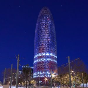 oficinas-fachada-torreglorias-cushman-barcelona