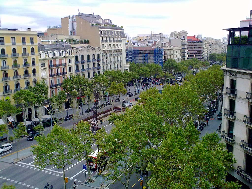 Locales comerciales en alquiler | Passeig de Gràcia, Eixample