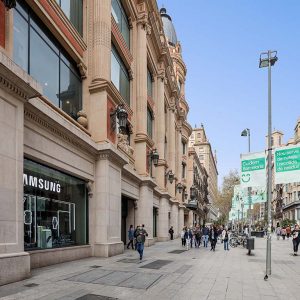 local-alquiler-barcelona-portal-del-angel (6)