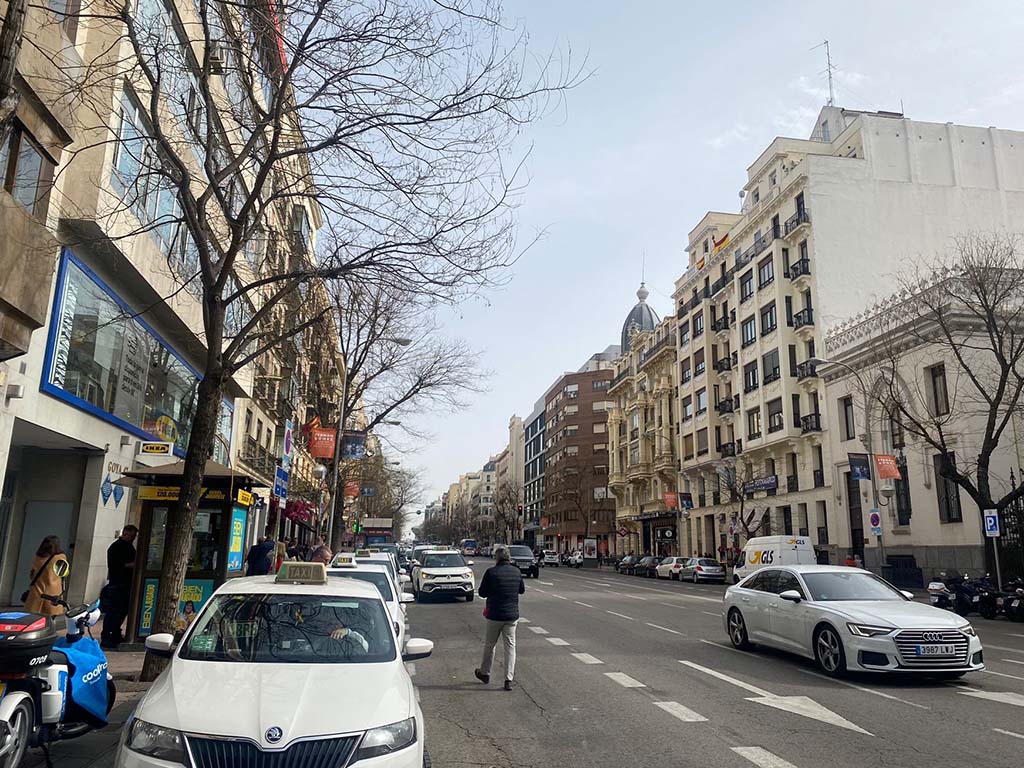 Alquiler de local en Calle Goya, Madrid