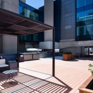 Edificio-Los-Cubos-alquiler-de-oficinas-Madrid-terrazas-Cushman-8-Large-750x397-1.jpg