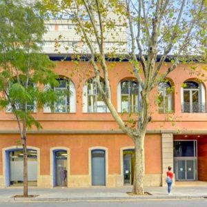 oficina-alquiler-barcelona-edificio-eix-llacuna-llacuna-10-20-edificio.jpg
