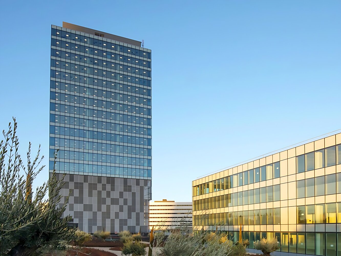 Offices for rent at Chamartin Tower | Madrid