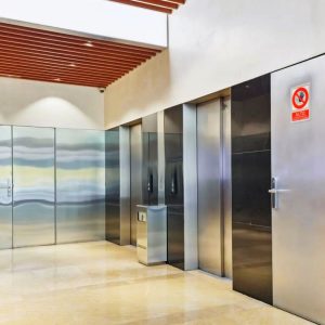 alquiler-oficinas-Barcelona-lilla-ascensores.jpg