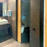 ALQUILER-OFICINAS-BARCELONA-EDIFICIO-PHILIPS-PASSEIG-DE-LA-ZONA-FRANCA-185-219-08038-BARCELONA-BAÑO.jpg