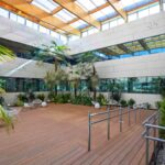 oficina-alquiler-madrid-las-rozas-de-madrid-edificio-elcano-severo-ochoa-2-patio-interior.jpg