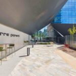 ALQUILER-OFICINAS-BARCELONA-BCN-FIRA-DISTRICT-TORRE-LLEVANT-PASSEIG-DE-LA-ZONA-FRANCA-107-08038-BARCELONA-exterior-1.jpg