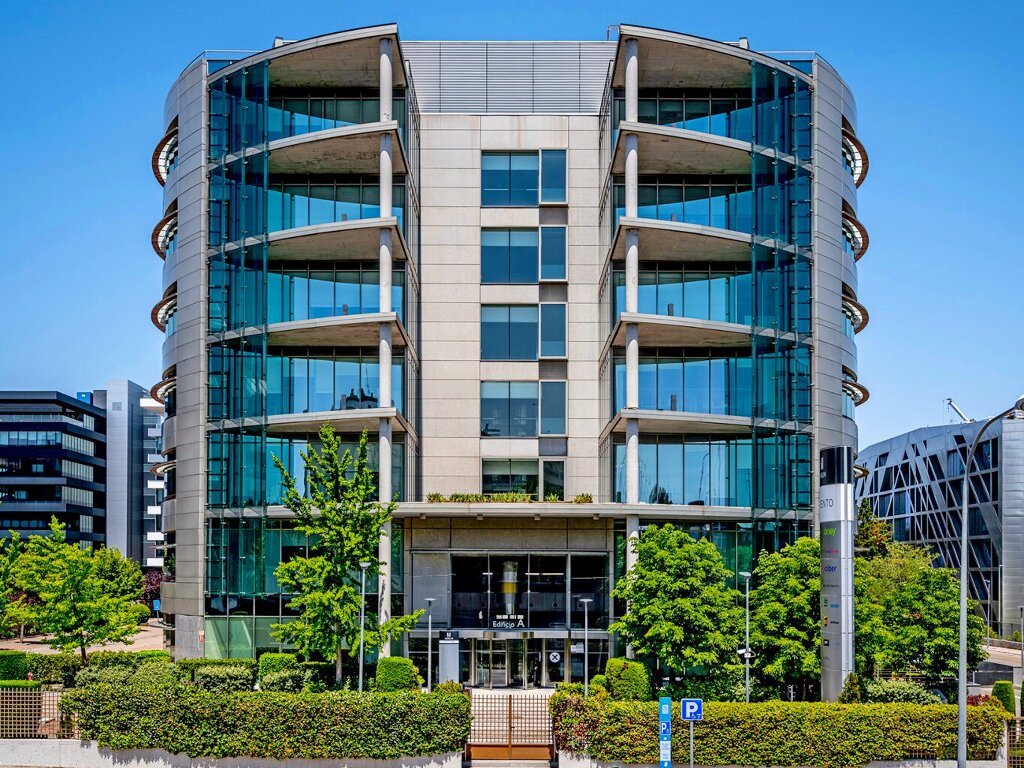 PARQUE-EMPRESARIAL-ALVENTO-CALLE-VÍA-DE-LOS-POBLADOS-1D-28033-MADRID-FACHADA-.jpg