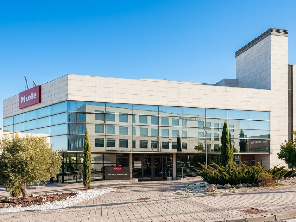 ALQUILER-OFICINAS-ALCOBENDAS-EDIFICIO-VEGABRUSELAS-AVENIDA-DE-BRUSELAS-31-EDIFICIO-.jpg