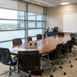 ALQUILER-OFICINAS-MADRID-ALTOS-DE-ARAVACA-AVENIDA-DEL-TALGO-100-POZUELO-DE-ALARC?N-SALA-REUNIONES.jpg