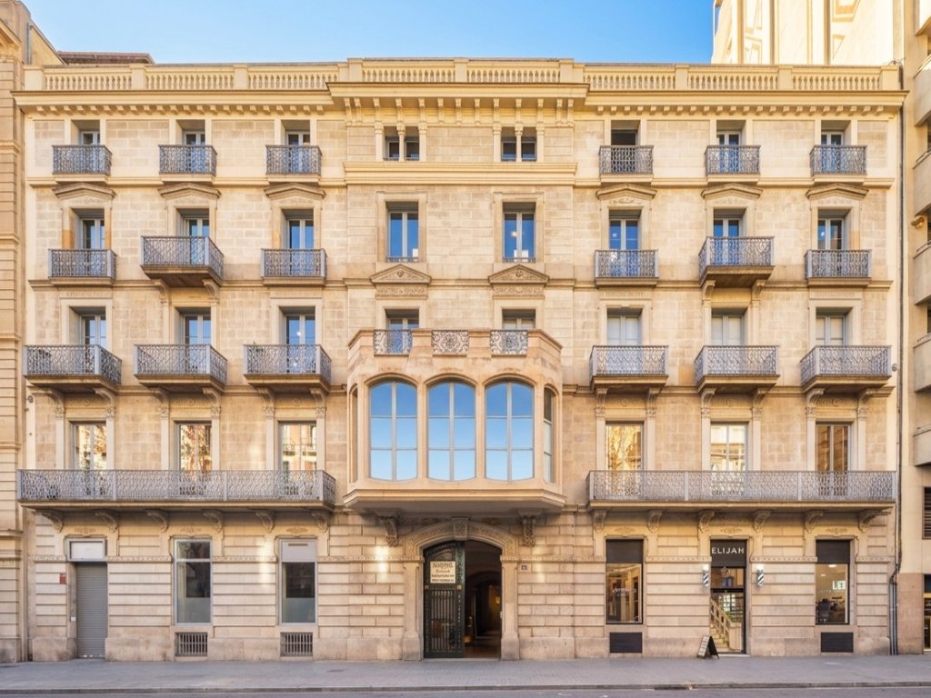 alquiler-oficinas-barcelona-calle-TRAFALGAR-6-08010-BARCELONA-fachada