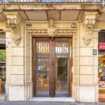 ALQUILER-OFICINAS-BARCELONA-CARRER-PAU-CLARIS-108-EXTERIOR (1).jpg