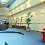 Alquiler-Oficinas-Plaza-De-Carlos-Trias-Bertran-4-Madrid-Hall