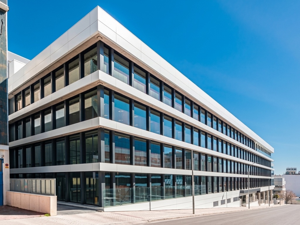 Alquiler-Oficinas-Calle-De-Valentin-Beato-21-Madrid