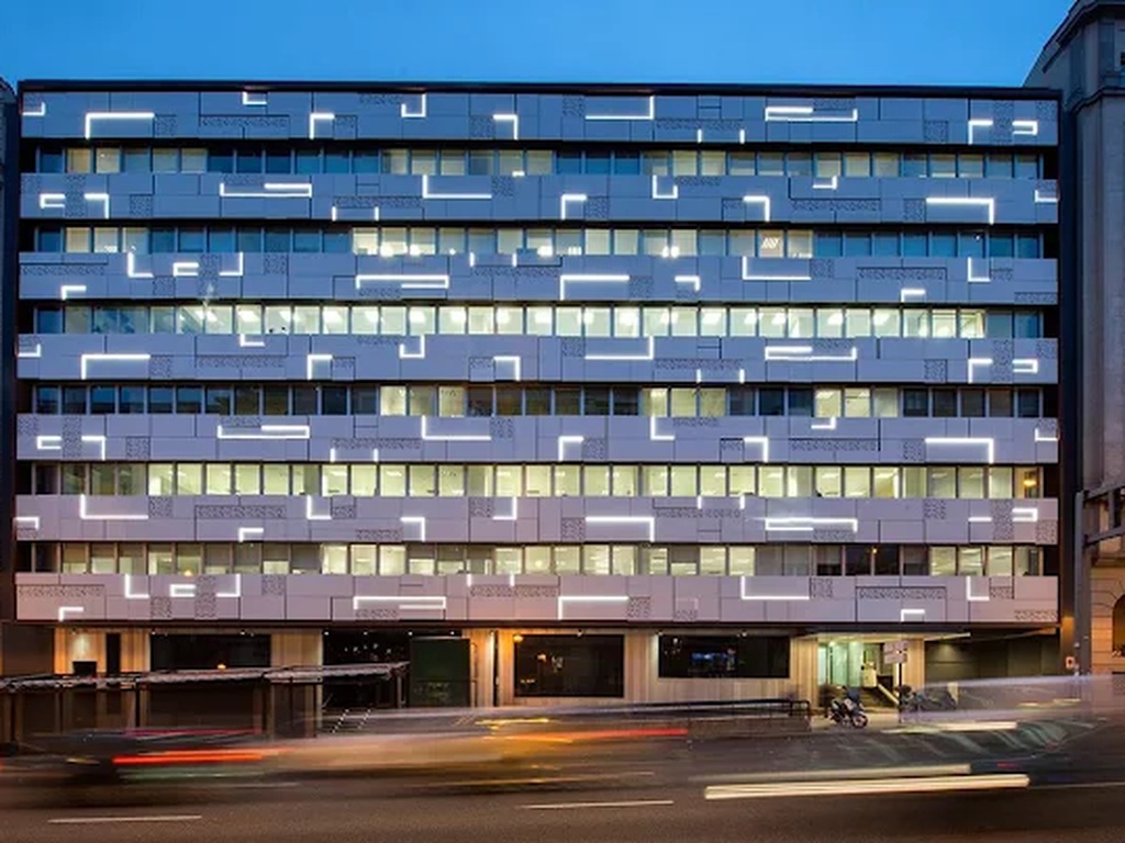 Alquiler-Oficinas-Calle-De-Jose-Abascal-56-Madrid-Edificio