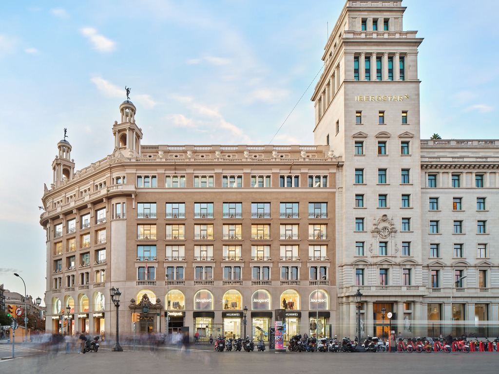 Alquiler-Oficinas-Placa-De-Catalunya-9-Barcelona-Edificio