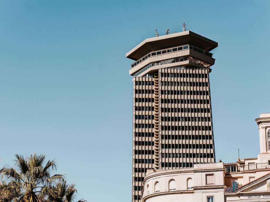 alquiler-oficinas-torre-colon-avinguda-de-les-drassanes-6-barcelona