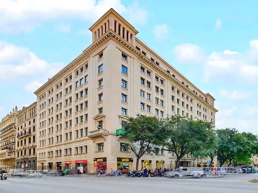 Alquiler-Oficinas-Via-Laietana-33-Barcelona-Fachada