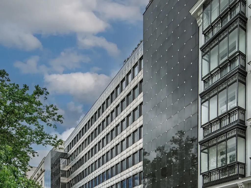 Alquiler-Oficinas-Edificio-Cuspide-Paseo-De-La-Castellana-18-Madrid-Fachada