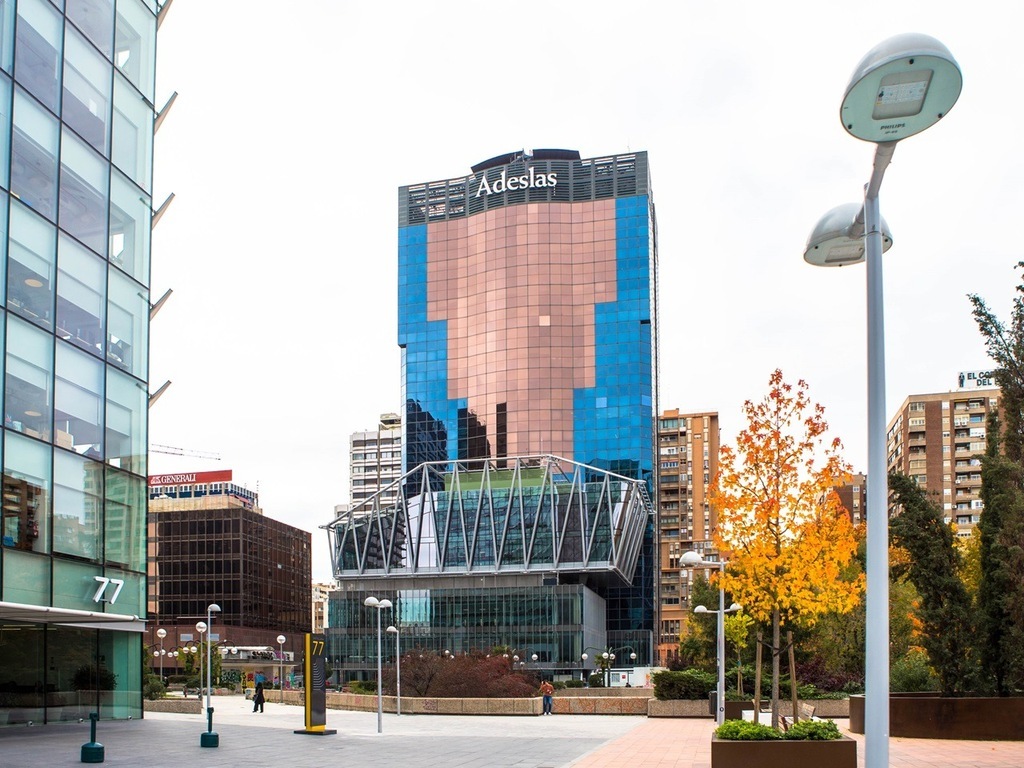 alquiler-oficinas-edificio-alfredo-mahou-plaza-manuel-gomez-moreno-2-madrid