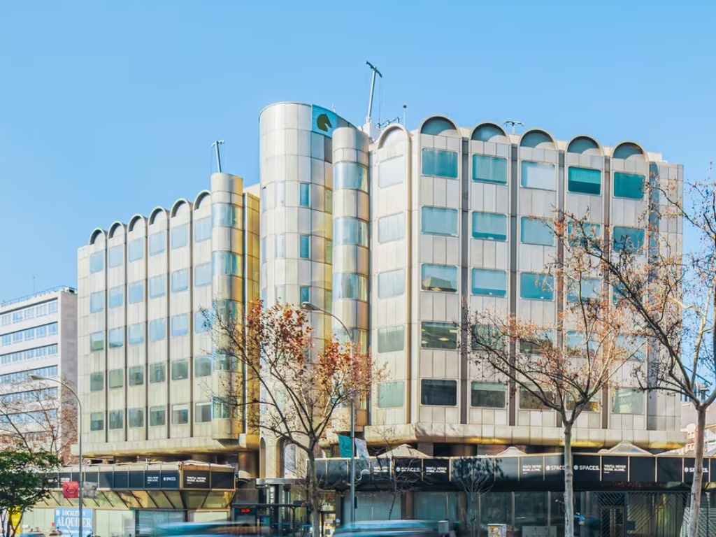 Alquiler-Oficinas-Calle-De-Maria-De-Molina-41-43-Madrid-Edificio