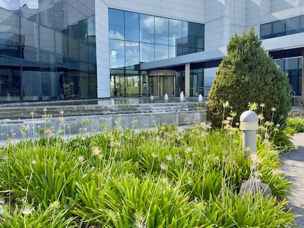 Alquiler-Oficinas-Calle-Vicente-Aleixandre-1-Las-Rozas-De-Madrid-Edificio