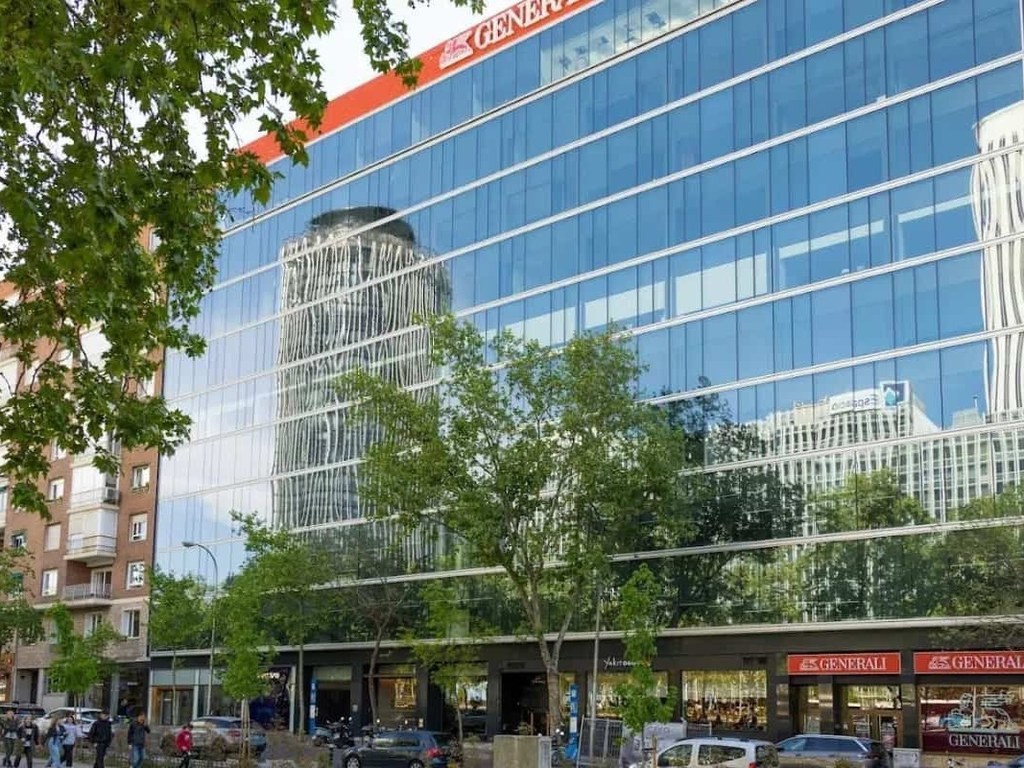 Alquiler-Oficinas-Paseo-De-La-Castellana-130-Madrid-Exterior