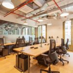 alquiler-oficinas-coworking-barcelona-OneCoWork-Portal-del-angel-sala-trabajo.jpg